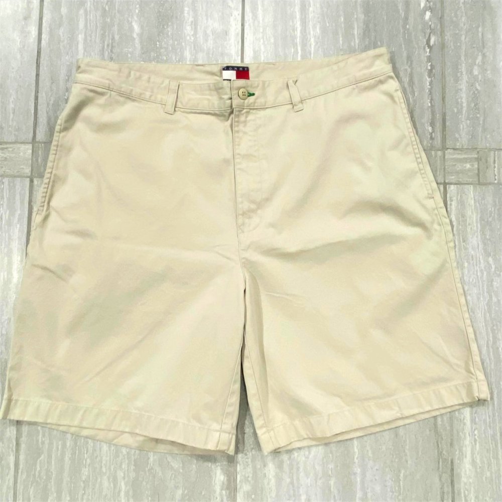Tommy Hilfiger Men's Chino Flat Front 100% Cotton Khaki Shorts Waist 36